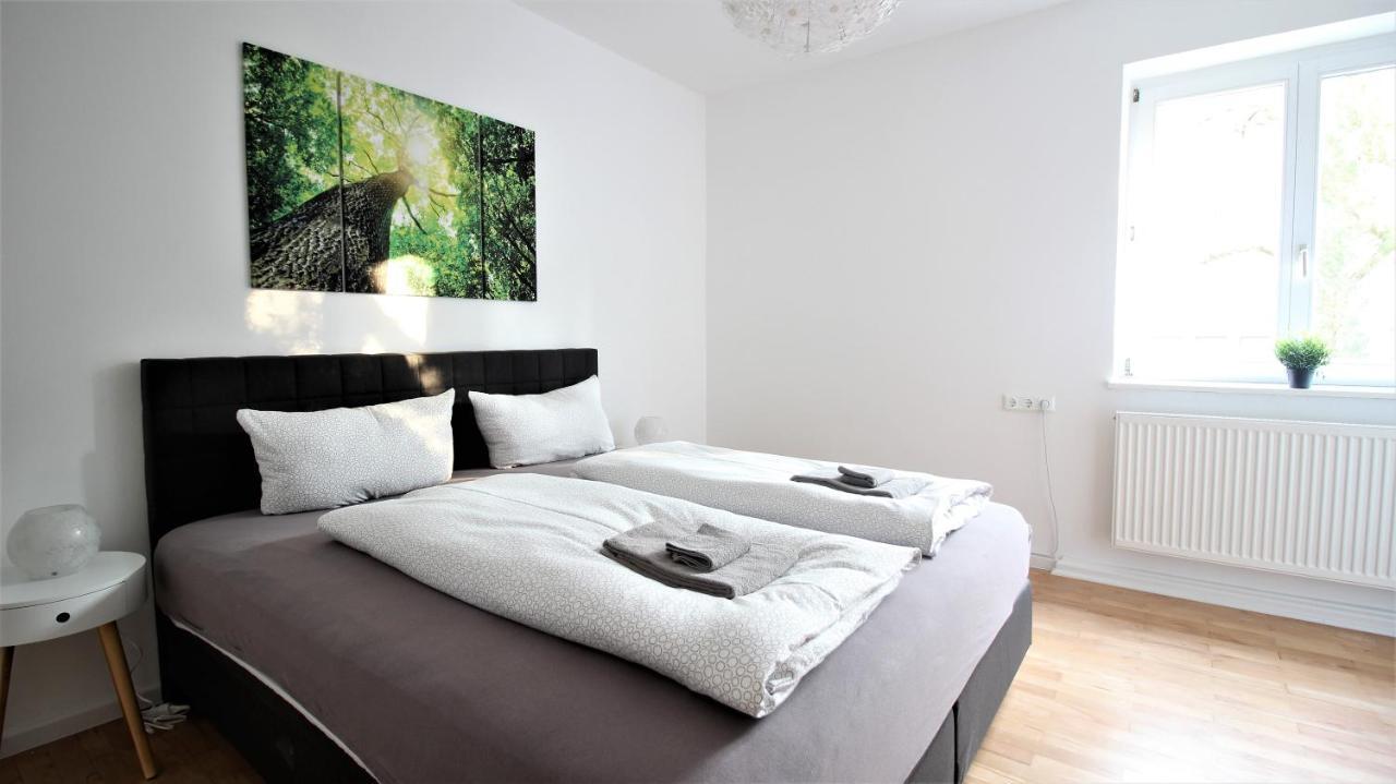 Light-Flooded City Apartment With Balcony And Garden Вюрцбург Экстерьер фото