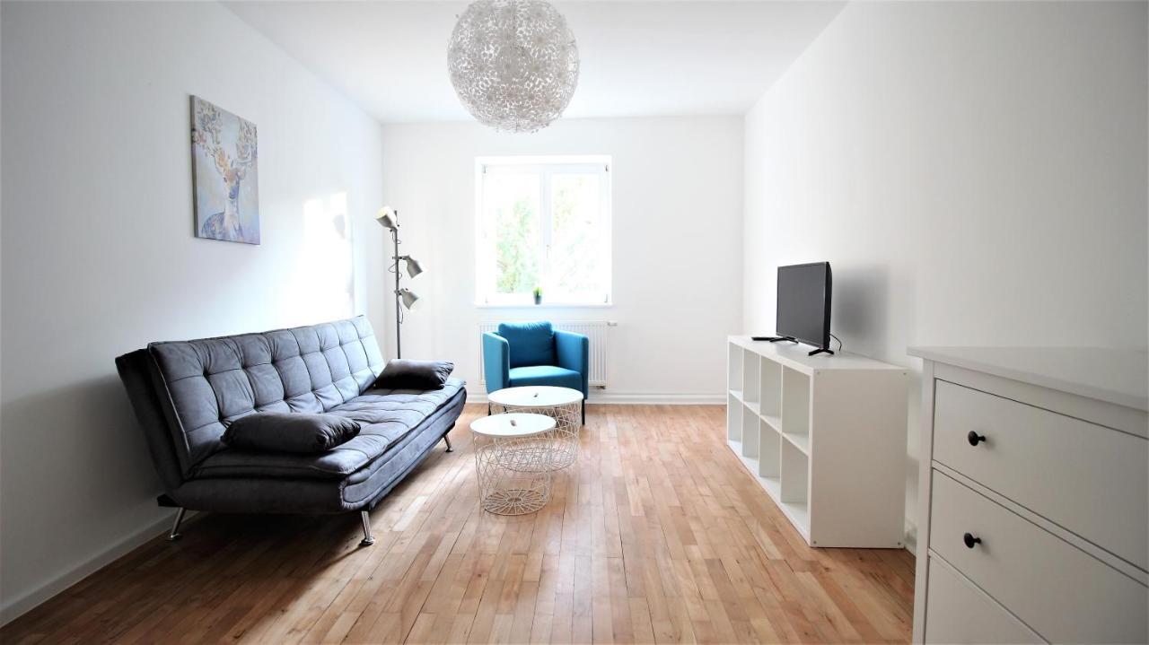 Light-Flooded City Apartment With Balcony And Garden Вюрцбург Экстерьер фото