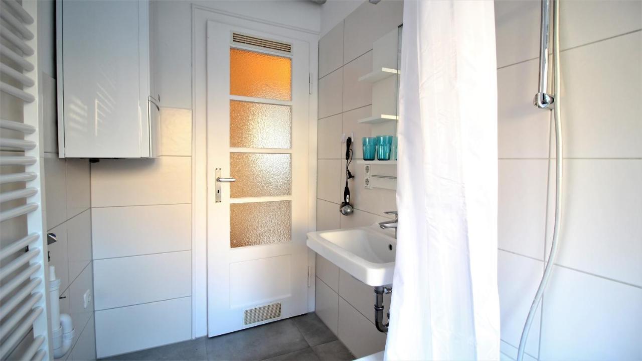 Light-Flooded City Apartment With Balcony And Garden Вюрцбург Экстерьер фото